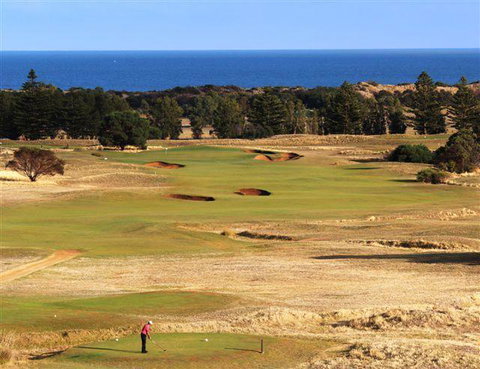 Lady Bay Hotel - Accommodation Resorts 22