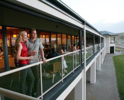 Lady Bay Hotel - Accommodation Resorts 10