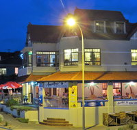 McCloud House - Accommodation Resorts