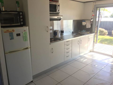 SHAKIN' SHACK - Accommodation Resorts 6