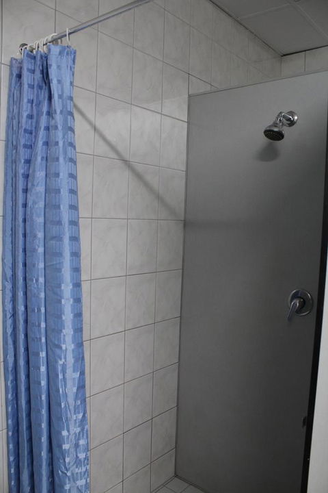 My Place & Adelaide Backpackers Hostel - Accommodation Resorts 42