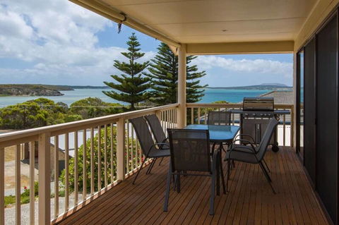 Bimbadeen - Accommodation Resorts 1
