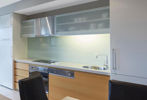 Apartments @ 16 Holdfast - Accommodation Resorts 12