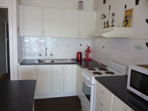 Seascape - Accommodation Resorts 11