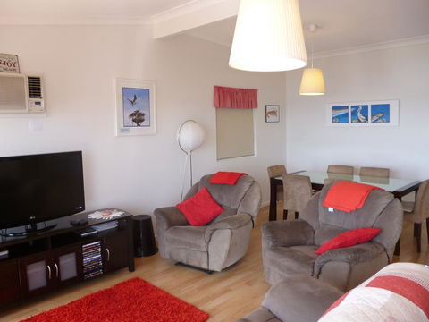 Seascape - Accommodation Resorts 7