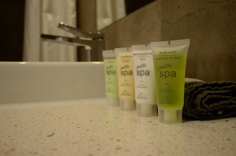 105 On The Park - Accommodation Resorts 8