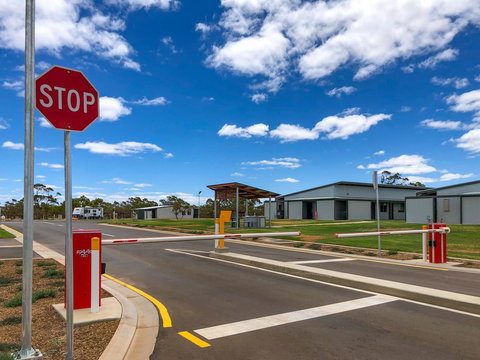 BIG4 The Bend Holiday Park - Accommodation Resorts 0