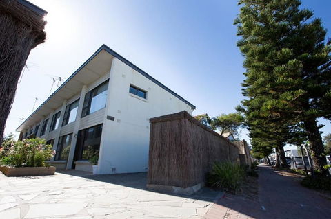The One @ Henley Beach - Accommodation Resorts 8