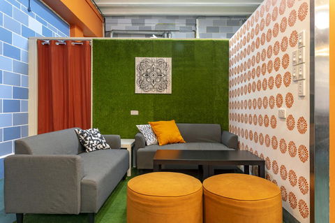 Tequila Sunrise Hostel Adelaide - Accommodation Resorts 2