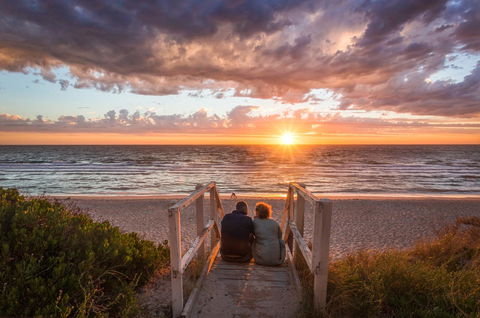 Adelaide Luxury Beach House - Accommodation Resorts 21