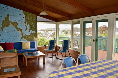 Dolphinview - Accommodation Resorts 2