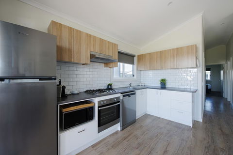 Discovery Parks - West Beach Parks - Accommodation Resorts 25