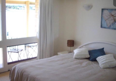Lakeside - Accommodation Resorts 5