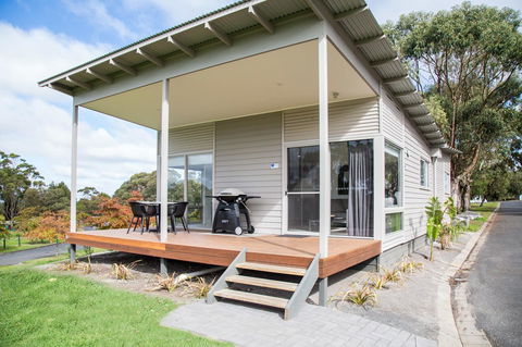 Blue Lake Holiday Park - Accommodation Resorts 13