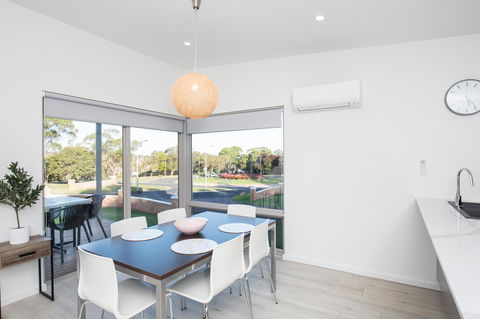 Blue Lake Holiday Park - Accommodation Resorts 23