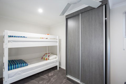 Blue Lake Holiday Park - Accommodation Resorts 28