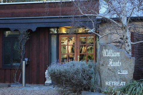 William Hunt's Retreat - Cypress Studio - Accommodation Resorts 8