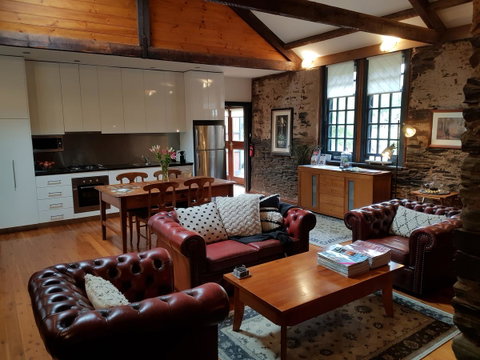 William Hunt's Retreat - Cypress Studio - Accommodation Resorts 1