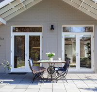 The Folly - Accommodation Resorts