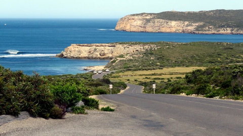 Edge Of Innes - Accommodation Resorts 5