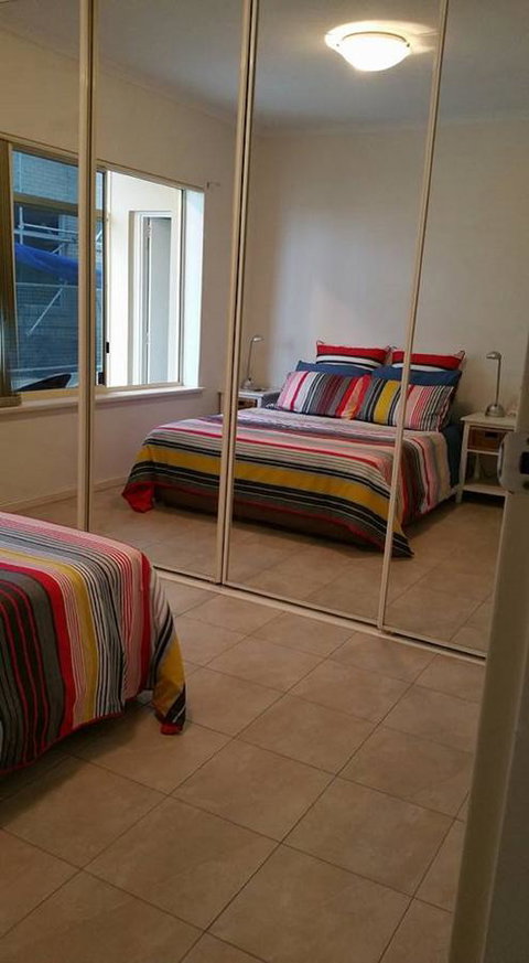 Acaill Accommodation Esplanade Living Self Check-In Self Check-Out - Accommodation Resorts 23