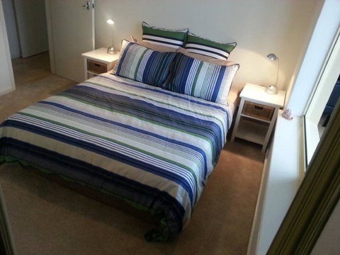 Acaill Accommodation Esplanade Living Self Check-In Self Check-Out - Accommodation Resorts 19