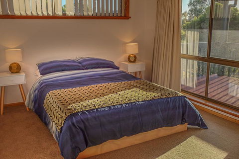 Seacroft - Accommodation Resorts 8