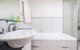 Executive 3 Bedroom Apartment + Internet + Parking - thumb 18
