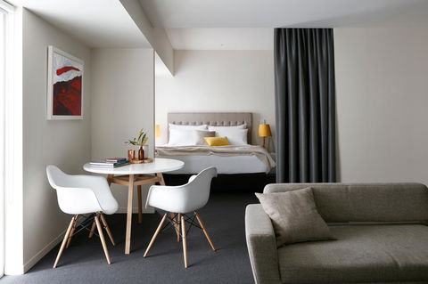 Art Series - The Watson - Accommodation Resorts 1