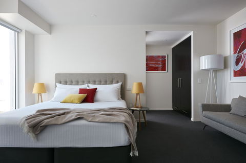 Art Series - The Watson - Accommodation Resorts 14