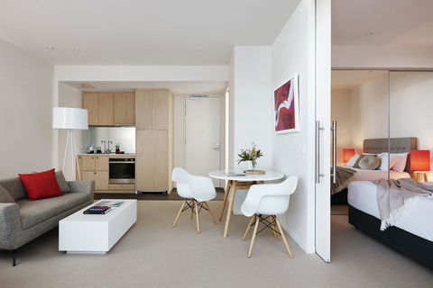 Art Series - The Watson - Accommodation Resorts 16