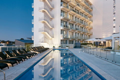 Art Series - The Watson - Accommodation Resorts 2
