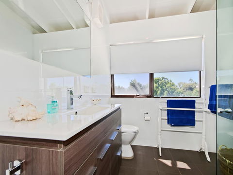 Pearl By The Sea - Accommodation Resorts 10