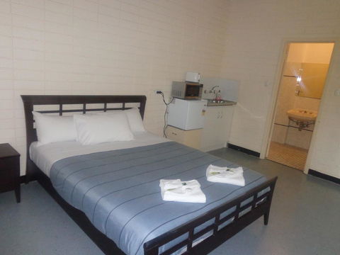 Adelaide Backpackers And Travellers Inn - Accommodation Resorts 23