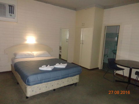 Adelaide Backpackers And Travellers Inn - Accommodation Resorts 22