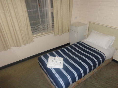 Adelaide Backpackers And Travellers Inn - Accommodation Resorts 35