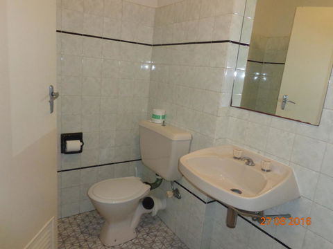 Adelaide Backpackers And Travellers Inn - Accommodation Resorts 32