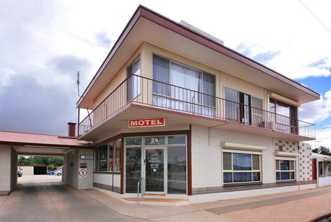Motel Poinsettia - Accommodation Resorts 13
