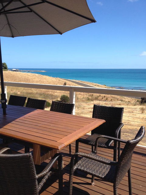 Ashendens At Penneshaw - Accommodation Resorts 1