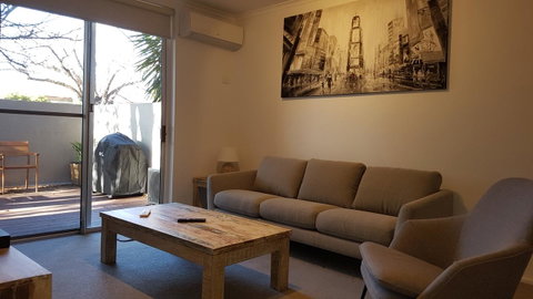 North Adelaide Apartment - Accommodation Resorts 5