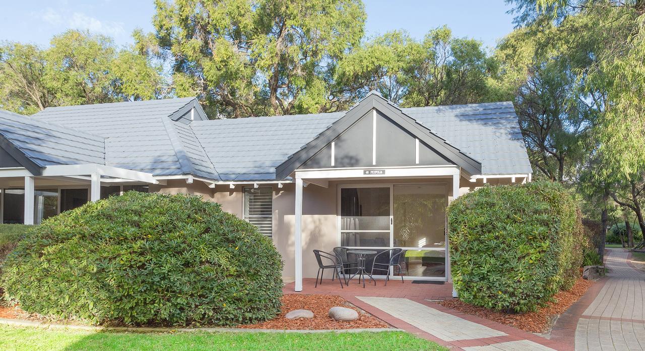 Broadwater WA Accommodation Resorts