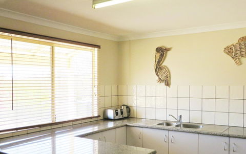 Kanga Cottage - Accommodation Resorts 16