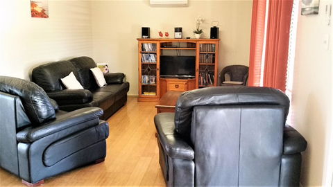 Kanga Cottage - Accommodation Resorts 8