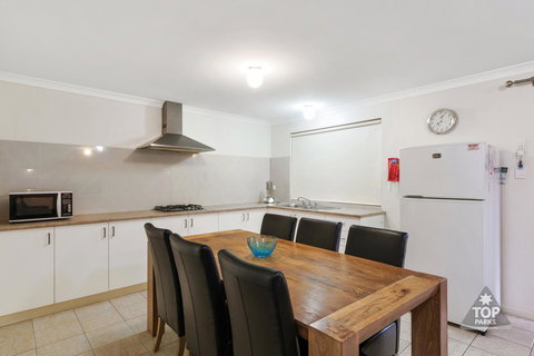 Margaret River Tourist Park - Accommodation Resorts 7