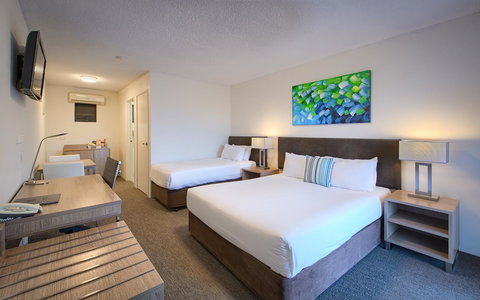 Albany Motel & Apartments - Accommodation Resorts 9