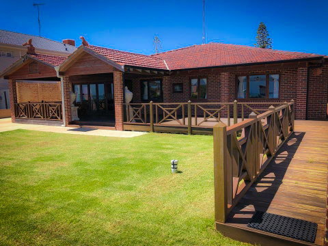 The Compass Beach House - Accommodation Resorts 5