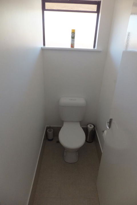 Ocean Beach Chalet 18 - Accommodation Resorts 19