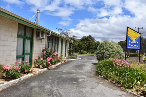 Mount Barker Valley Views Motel & Chalets, Western Australia - Accommodation Resorts 19