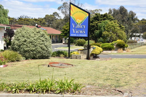 Mount Barker Valley Views Motel & Chalets, Western Australia - Accommodation Resorts 10