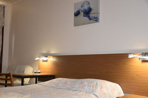 Mount Barker Valley Views Motel & Chalets, Western Australia - Accommodation Resorts 44